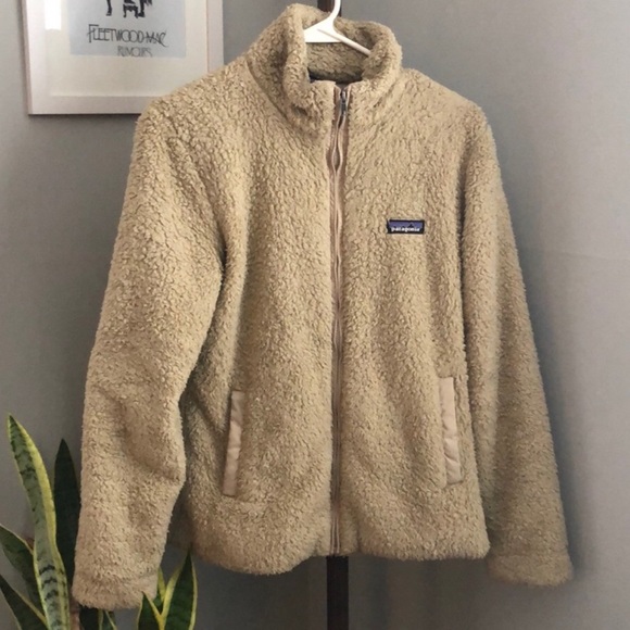 Patagonia Jackets & Blazers - Medium Patagonia fuzzy jacket